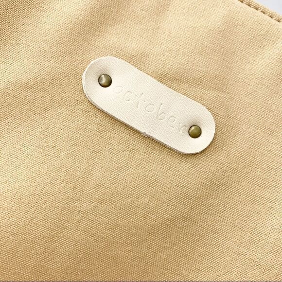 October Jaipur Causebox One Size Fits All Tan Vegan Tote NWT - Picture 3 of 13